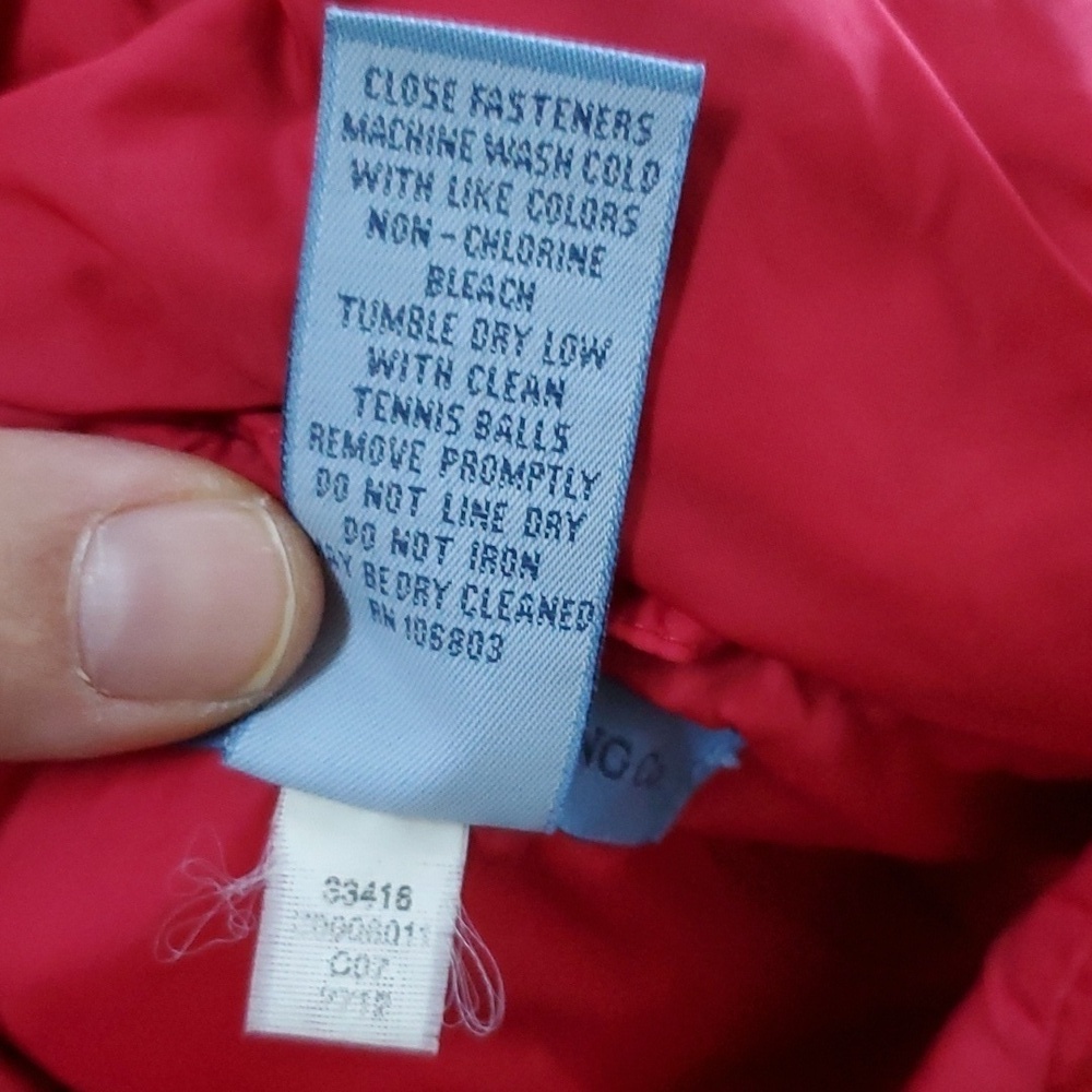 Duluth Trading Co red quilted barn vest - Picture 7 of 7